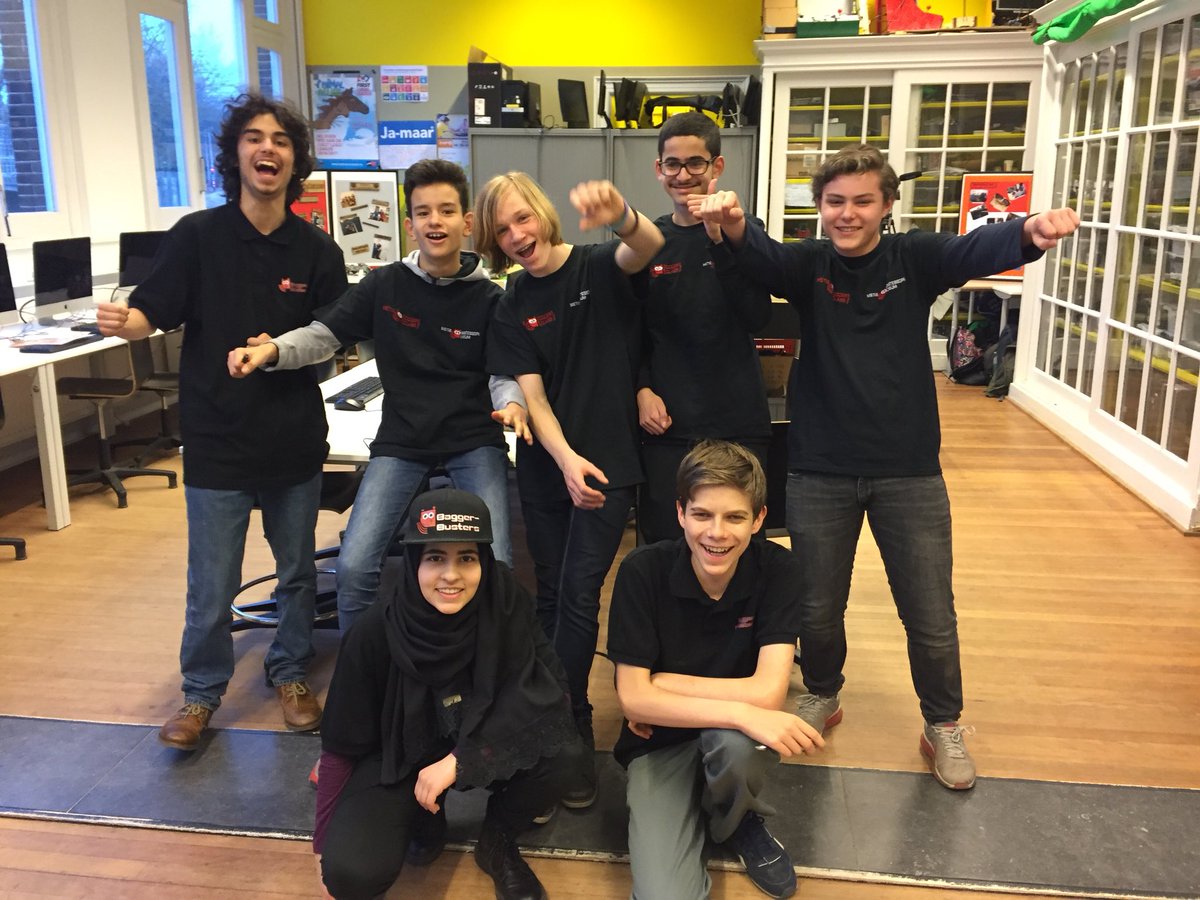 metiscoderclass's tweet image. Ons #coderclass team is er klaar voor! #opendag #amsterdam
