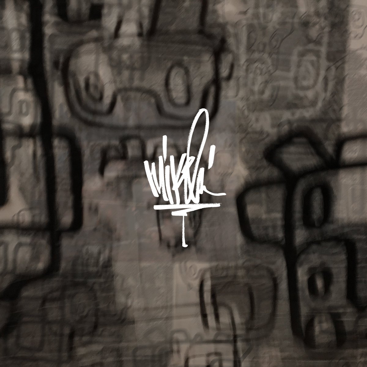 Spotify's tweet image. Mike Shinoda just dropped three brand new songs.
Stream the #PostTraumatic EP spoti.fi/2Ea3ppQ