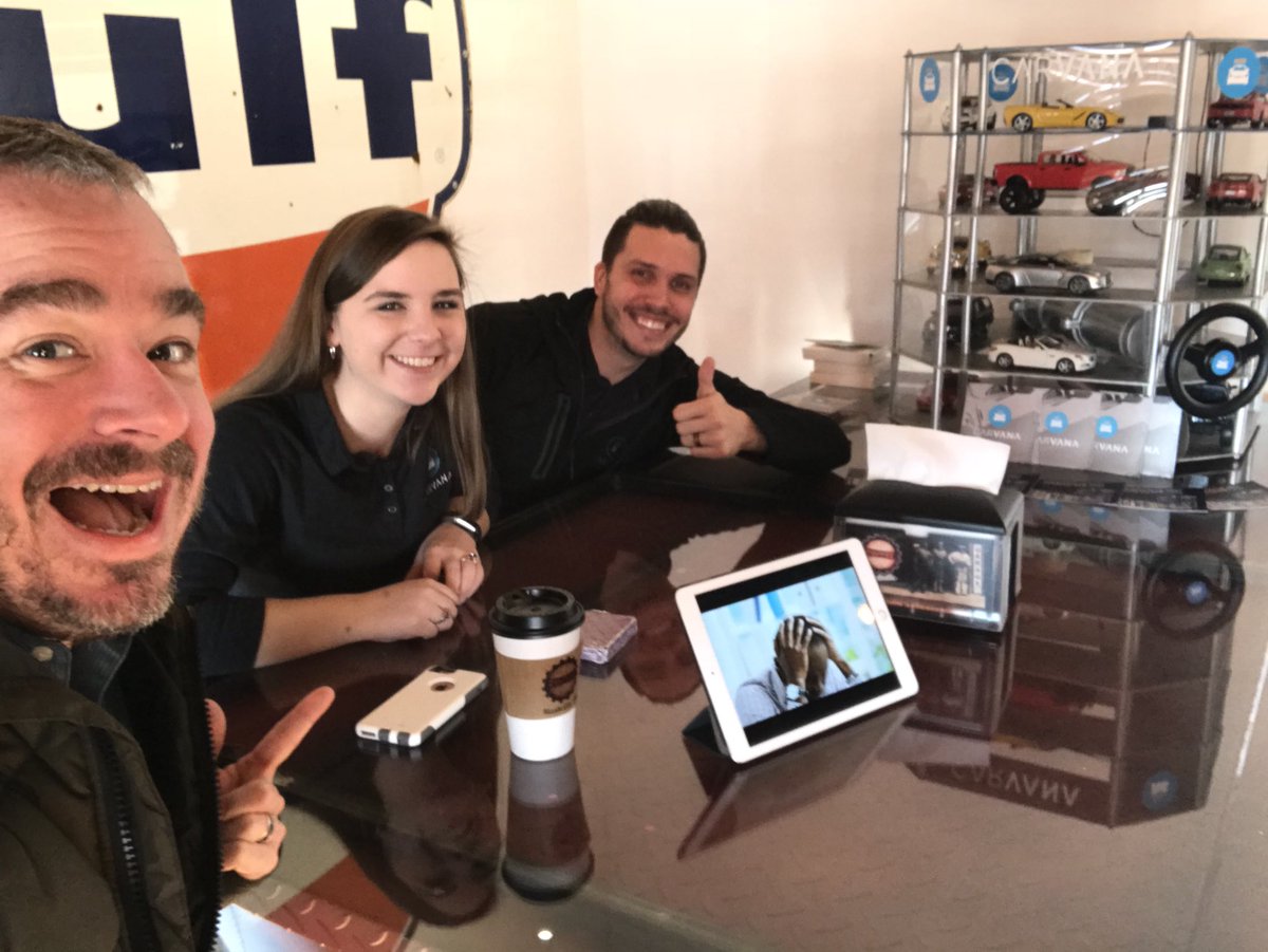 danbuckley's tweet photo. Downstairs below @Lightning100 at @GarageCoffeeCo and @Carvana is here buying everyone breakfast! What do you want @LightningCasey? #gocarvana #carvanacountry are you coming @615jayson &amp; @theadamculver? #bestdayever https://t.co/wYZ3if6aEA