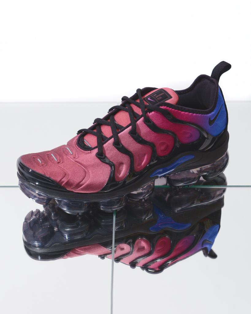 footaction nike vapormax plus