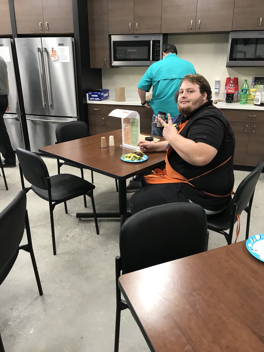 The Home Depot #0263 tweet media