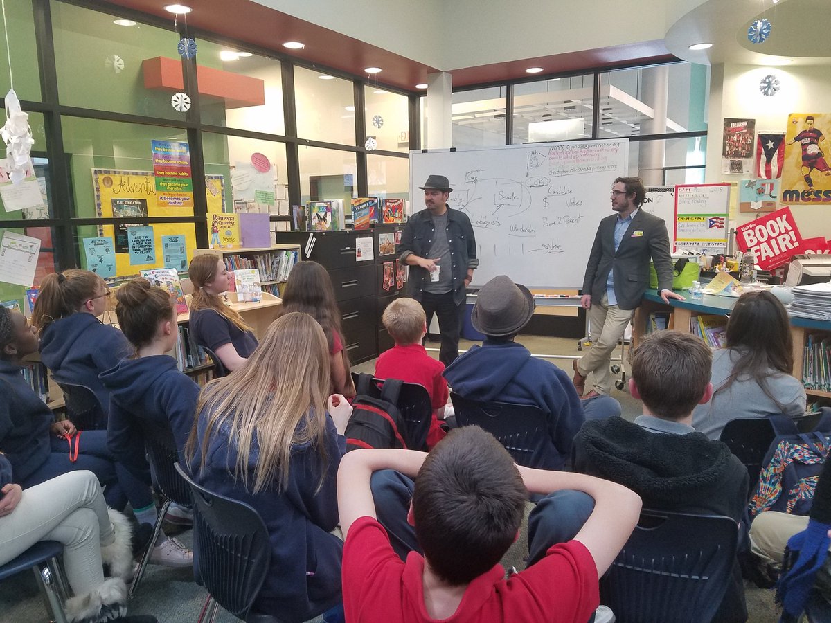 ralph_krauss's tweet image. Thank you so much to film, food and video game critic Derek Sante for taking the time to inspire and educate our students at Pinecrest Academy of Nevada!
@DerekSante @PinecrestNv