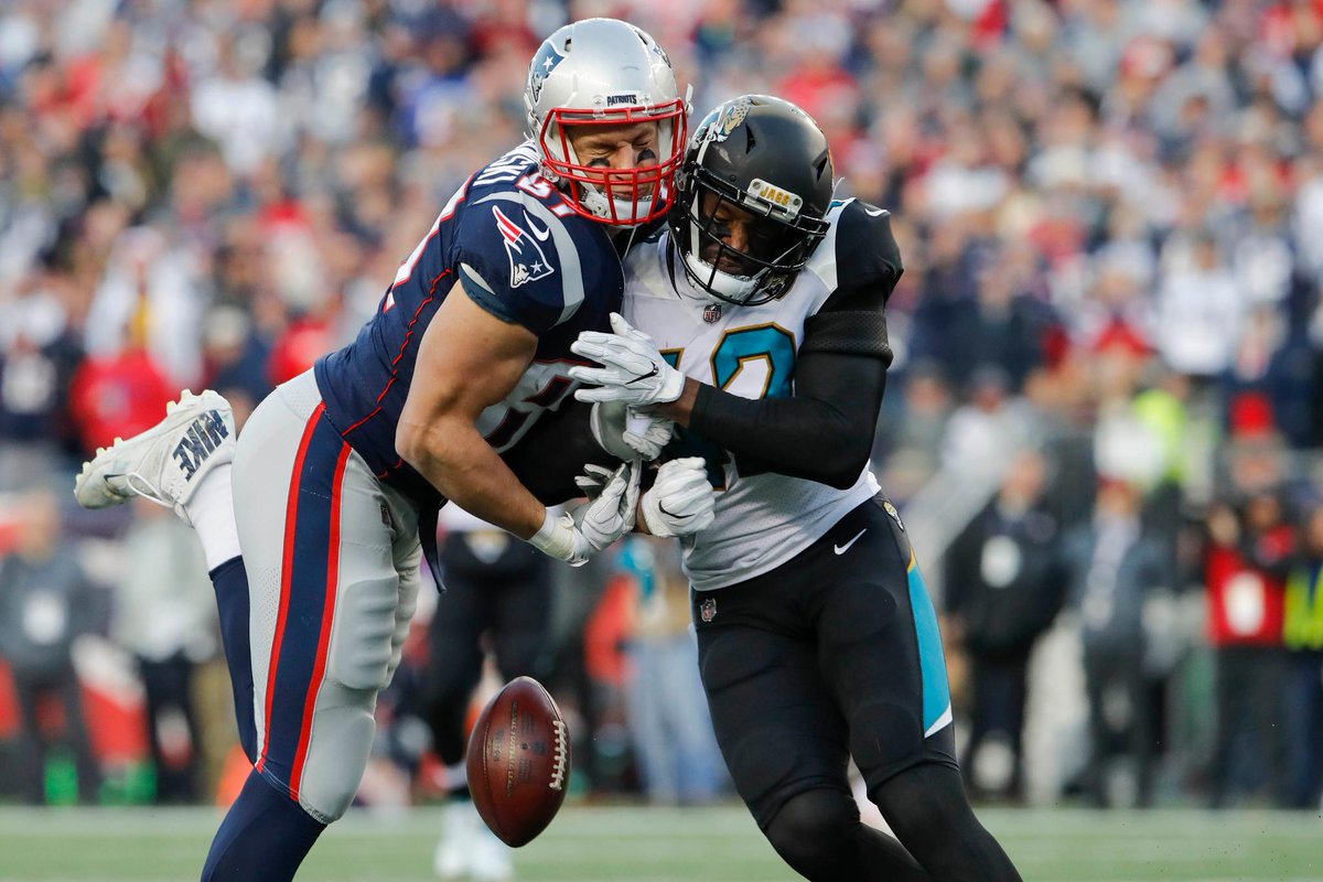 SportsCenter's tweet photo. "I'm cleared, ready to roll."

Rob Gronkowski will play in Super Bowl LII after suffering a concussion in the AFC Championship Game. https://t.co/fzqnPZ24fg https://t.co/5VcU2zCZ5c