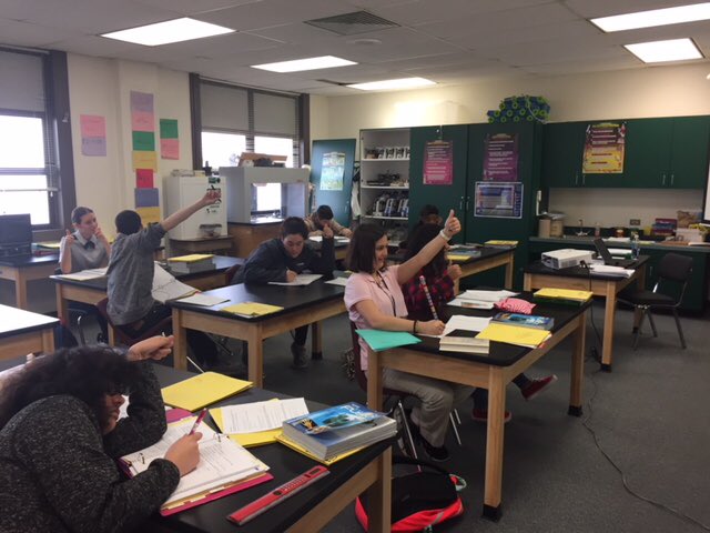 aimgisd's tweet photo. Ms. McGill’s biology class uses total response to show response to question. #aimstepsup https://t.co/zjRjHCIBVf