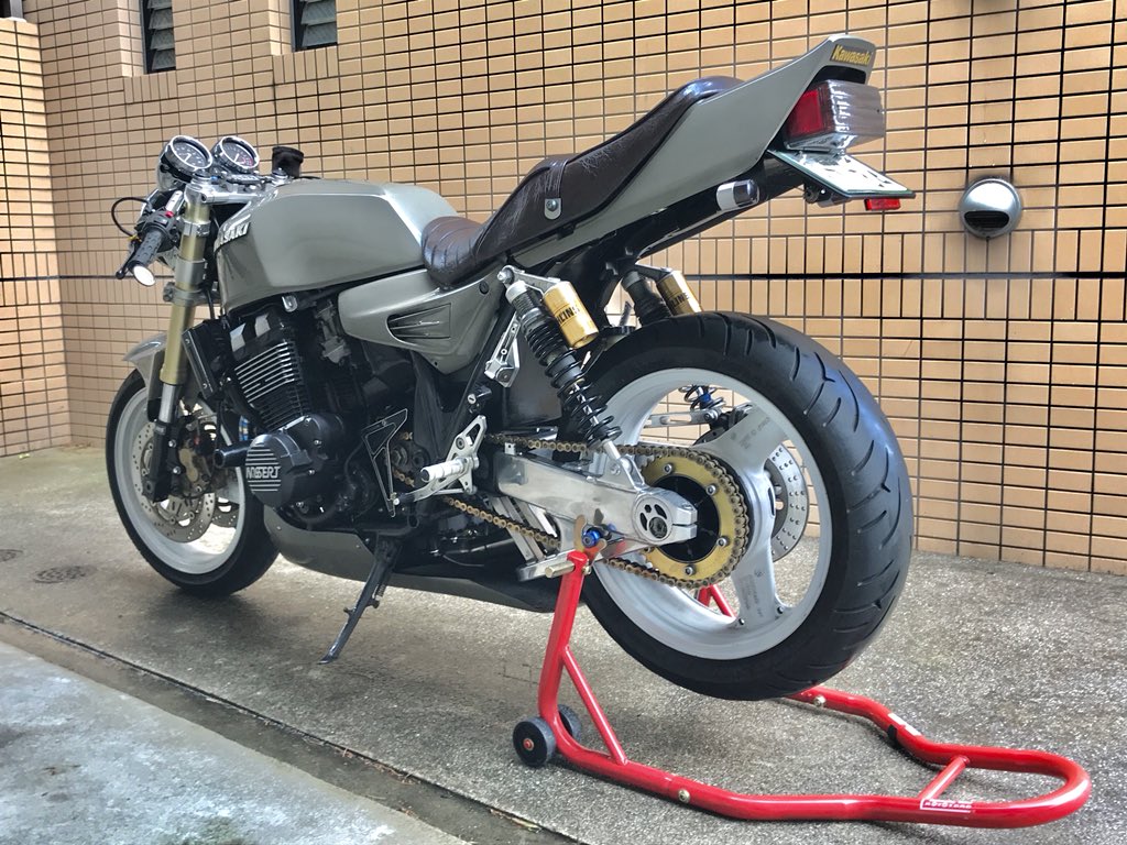 繫がれZRXの輪2018 #ZRX400 #倒立フォーク #腹下GP管