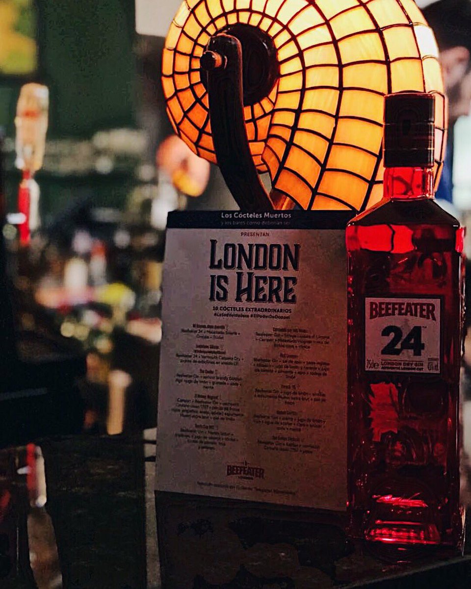 DoppelBar's tweet photo. Hoy en Doppel:
London Is Here!
#ElPoderDeDoppel
#LSV #LaSedVerdadera
#LosCoctelesMuertos
#BeberDoppel #DoppelLuegoExisto #NadaComoDoppel
#DondeSiNo
#QueVasAHacerDeTuVida
#GodSaveTheHumptyDumpty
#SinTanquetaNoHayGibson https://t.co/X2XIRexKys