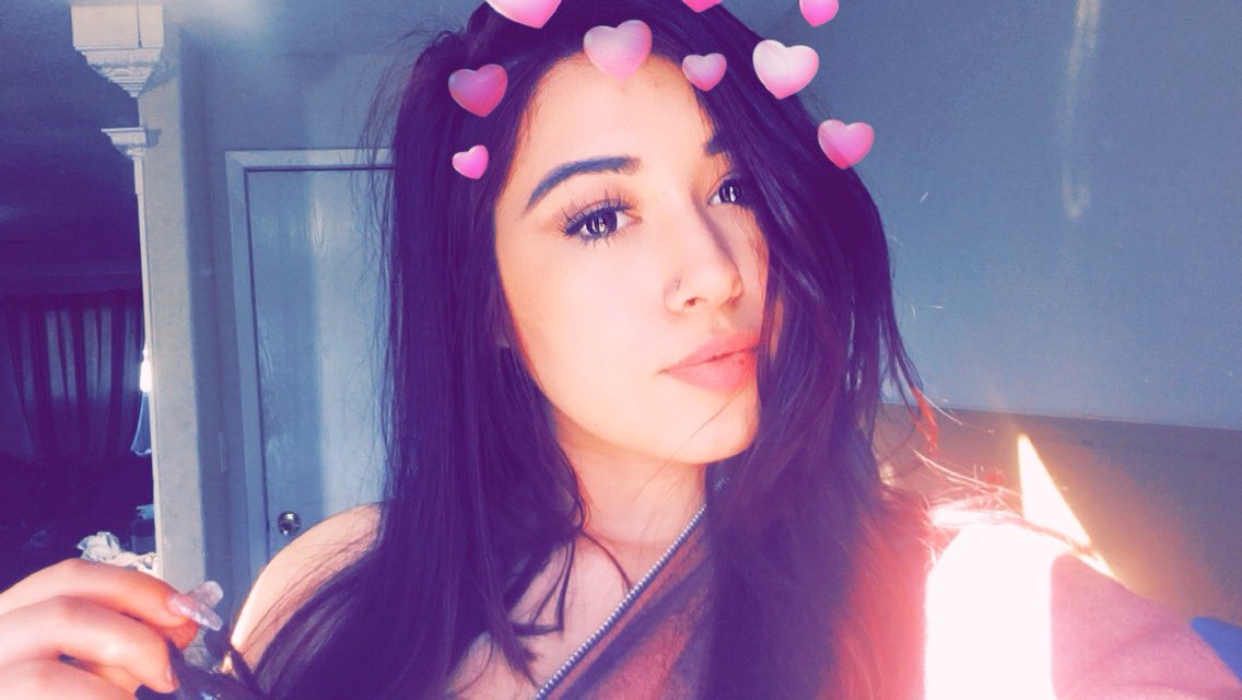 kaylanoeel's tweet photo. https://t.co/FhM5YOnf9M