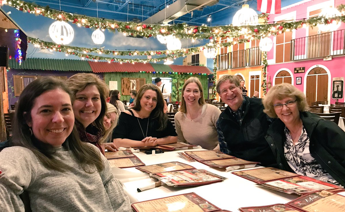 stabilemorrell's tweet photo. End of conference celebration.  #HCRC @mdolfert @KPShelnutt @kattelmann @DCarolBB @sarahcolby https://t.co/uXwKiOVgJ4