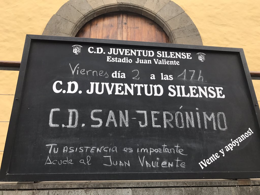 TurismoLosSilos's tweet photo. #Silense #versus #SanJerónimo #LosSilos #TenerifeNoLimits #ElMejorFútbol #LocalFutbol ##Fußball #LigaRegional #EnjoyTheBestFutball ⚽️🏃🏾 https://t.co/Pzwli3S1Zr