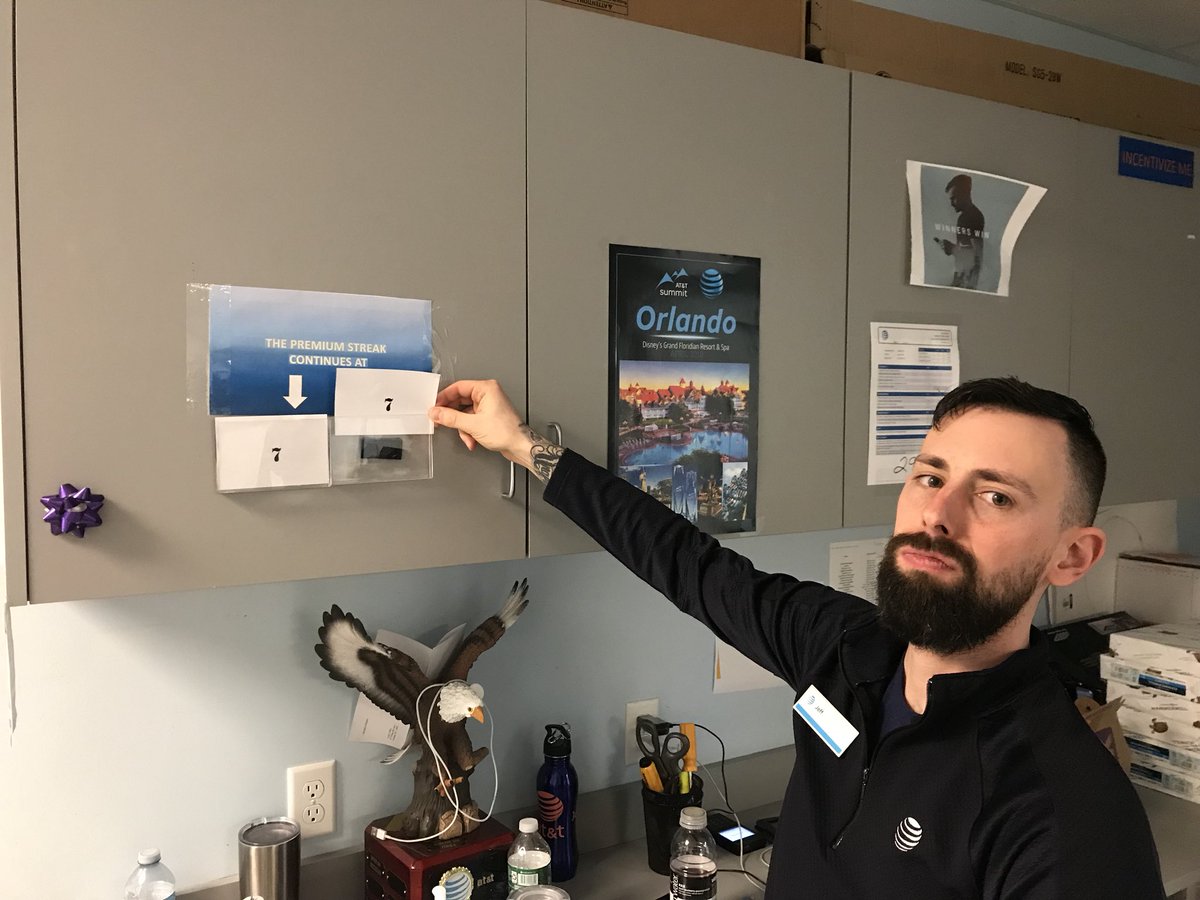 TylerEaston9's tweet photo. Jeff rolling that dtv number again today. #teamithaca #wethebest #77andcounting @klane0917 @folk_bill @notoriousjb497t @DFraser0107 https://t.co/TkQLuHf4su