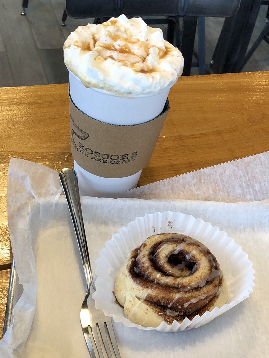 JoeGreenIII1's tweet photo. Recovery treat #treatyourself #feedacold #feedafever #justfeed https://t.co/9PfR12DpvN