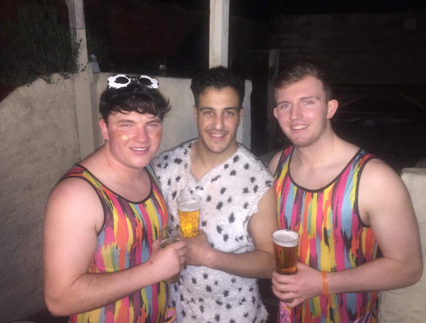 GeorgeDavid99's tweet photo. @scruff_ball Happy birthday pal, mental time in uni, hope you have a good day boy, see you tomorrow🤙 🎈xxx https://t.co/GecGXKwRpE