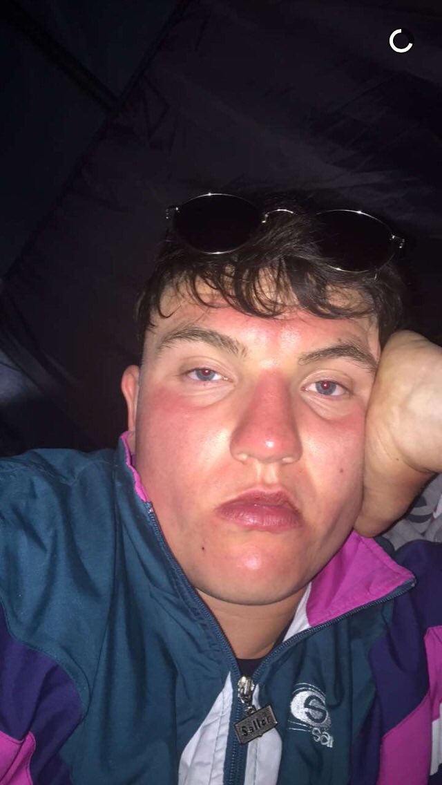 GeorgeDavid99's tweet photo. @scruff_ball Happy birthday pal, mental time in uni, hope you have a good day boy, see you tomorrow🤙 🎈xxx https://t.co/GecGXKwRpE