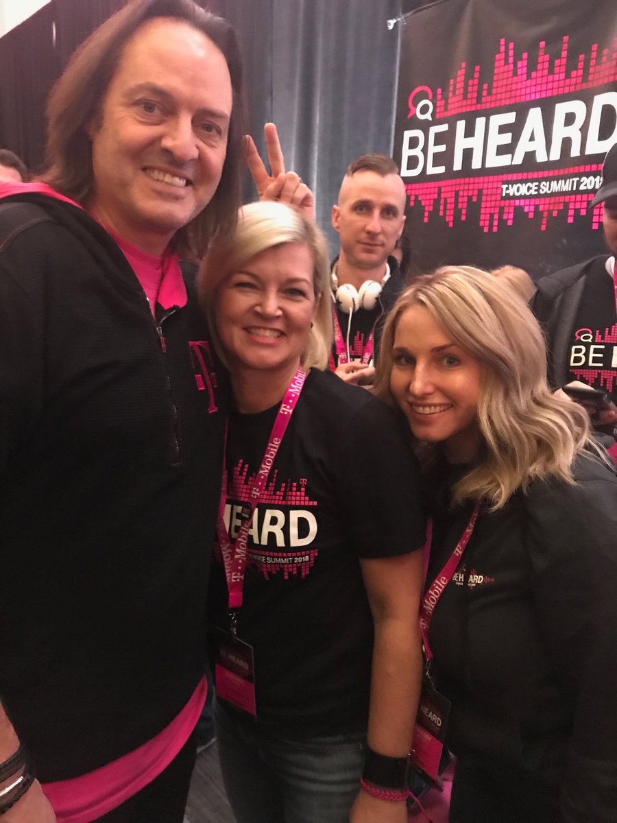 Having a blast with an amazing CEO @JohnLegere Thank you for leading the charge of the Uncarrier! #TVoiceSummit2018