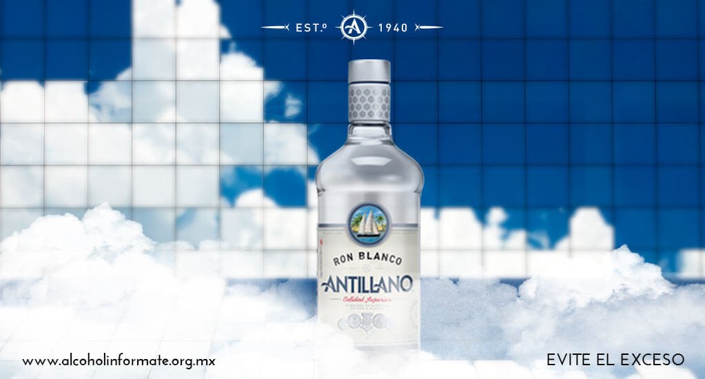 AntillanoRon's tweet photo. Todas las superficies reflejan la ligereza de Ron #AntillanoBlanco. https://t.co/1D6vmwdjJ1