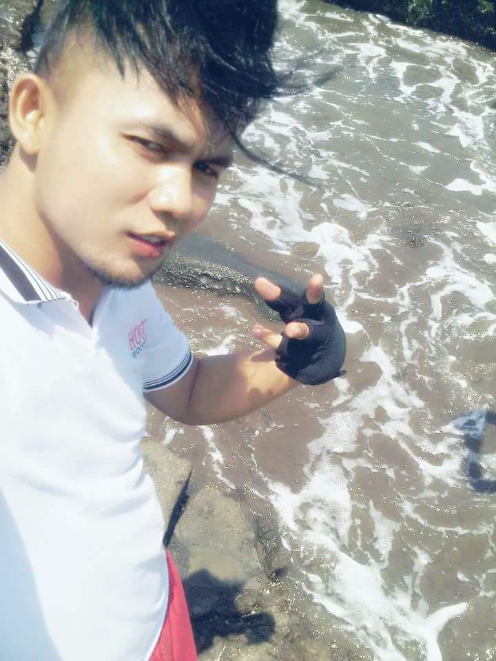 raflyangga2's tweet photo. Open message++ in/outcall 085795695688 @PijatBagus @CanduPijat @GudangPijat @fjr_Pijaddict @Dadbosco @GayBangBoy @komunitas_gay https://t.co/0K6gITWZX6