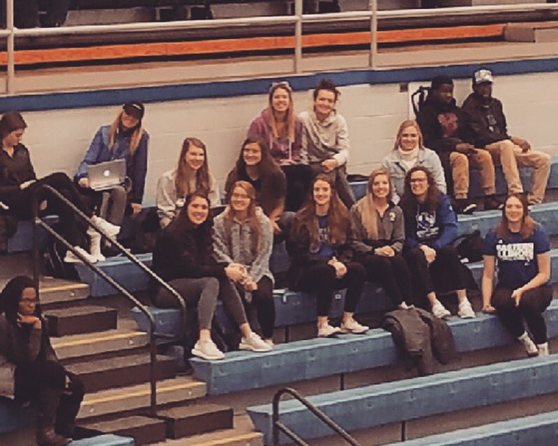 CoachJulieAllen's tweet photo. EIU VB supporting WBB &amp; MBB tonight. #BleedBlue #EIUVB #2018 https://t.co/KWXlIvlMhW