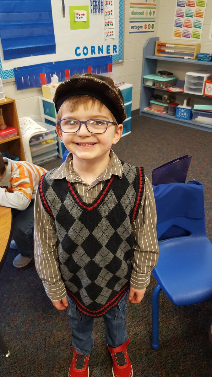 Oviatt Elementary tweet media