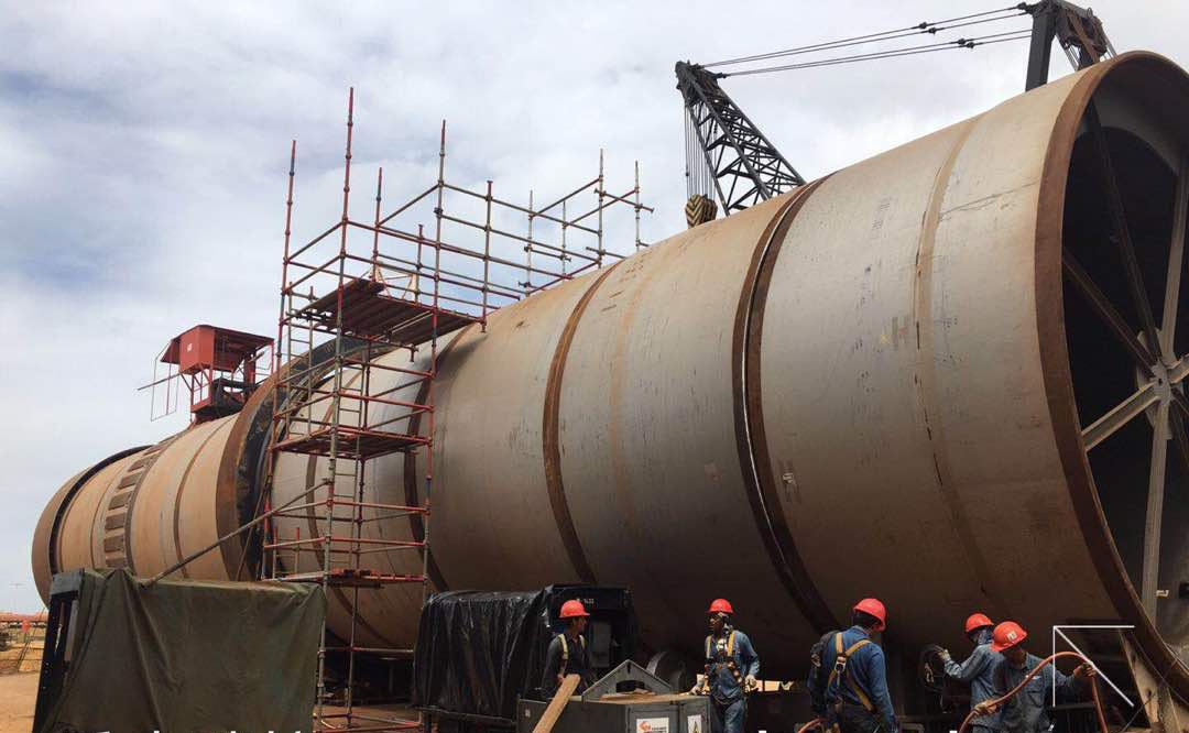 MccPlantaPellas's tweet photo. La Obra en Construcción de la #2LPP en #FMO sigue avanzando estratégicamente es uno de lo proyecto más importante del Ferro siderúrgico que fortalecerá cadena de producción Hierro-Acero de Venezuela. #SeguimosAvanzando 🇨🇳🇻🇪 https://t.co/gVWpU9Kn0D
