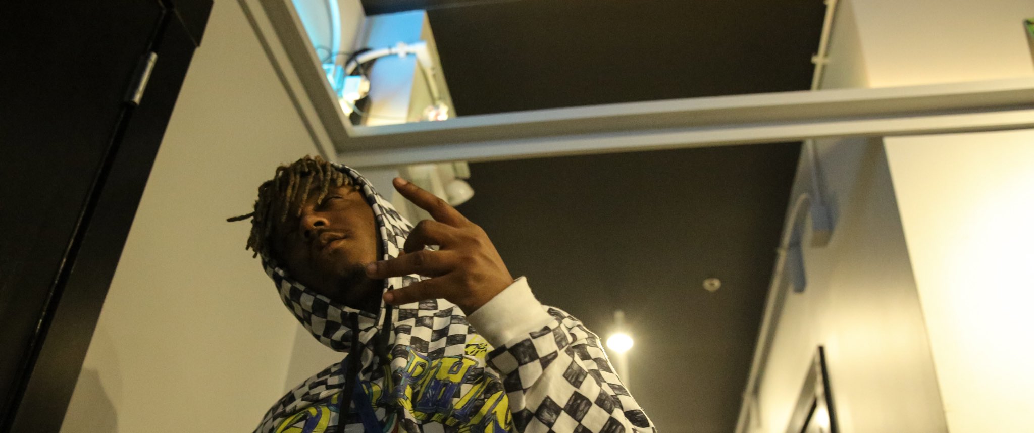 Juice WRLD 9 9 9🔪 on Twitter: ""I'm throwing rocks at your window, I