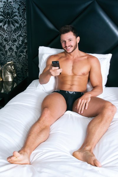 Gay Escort Reviews