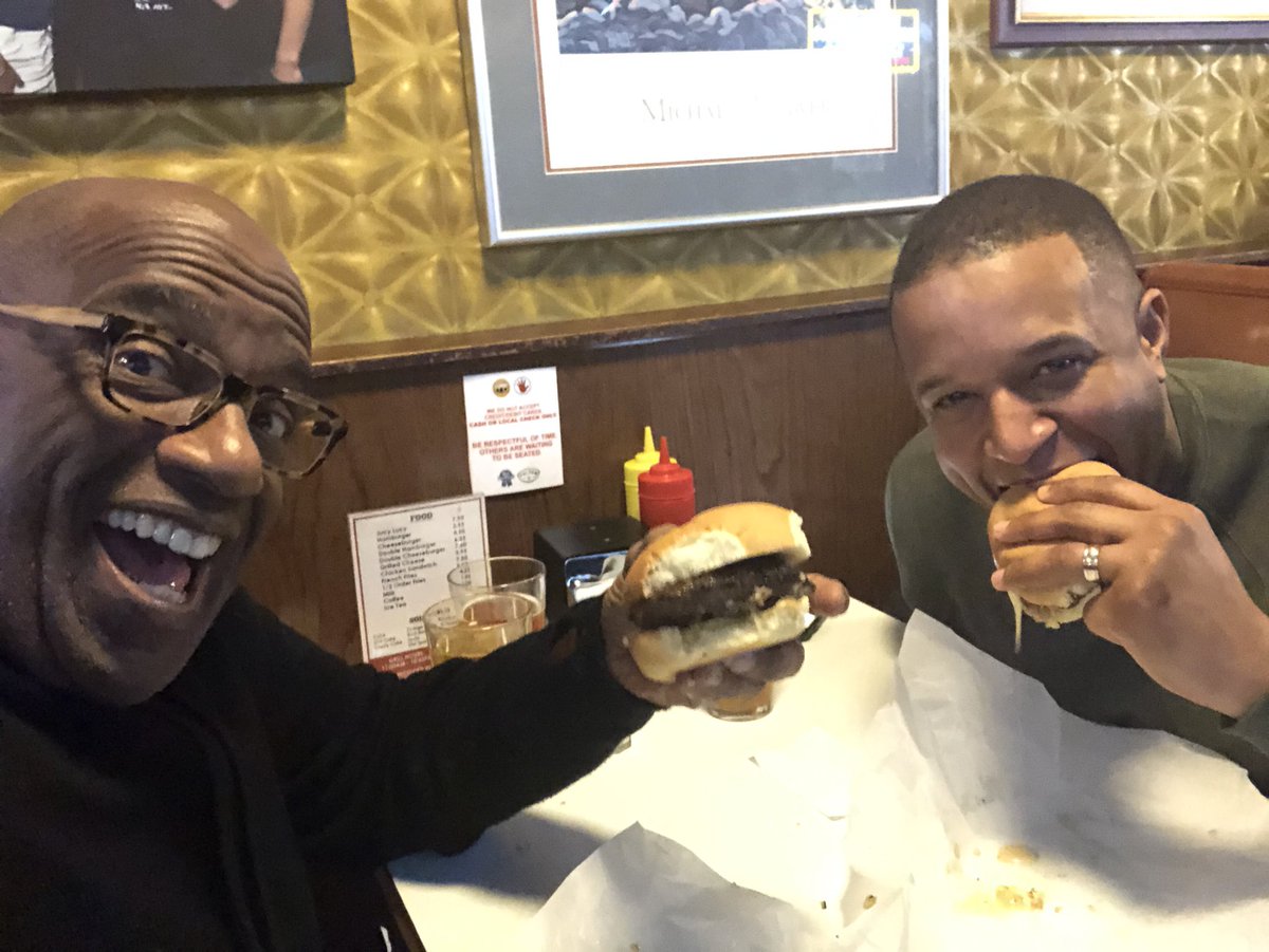 No trip to #minneapolis is complete without a stop at #worldfamous #mattsbar home of the #jucylucy a #cheese stuffed #burger