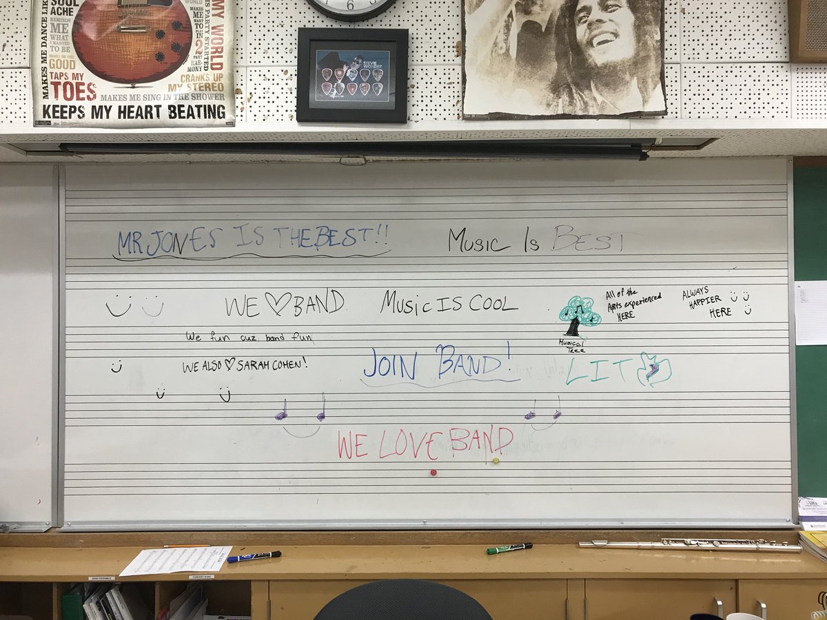 MusicAtHodgson's tweet photo. We brag that we teach the best musicians at Hodgson. The best students. Tonight was proof. Grade 5 parent night… the ENTIRE band program showed up. 100 musicians who just wanted to show why #hodgsonmusicrocks. They also left notes for our visitors. #Ilovemyjob #MusicMatters https://t.co/7B8bDs1INA
