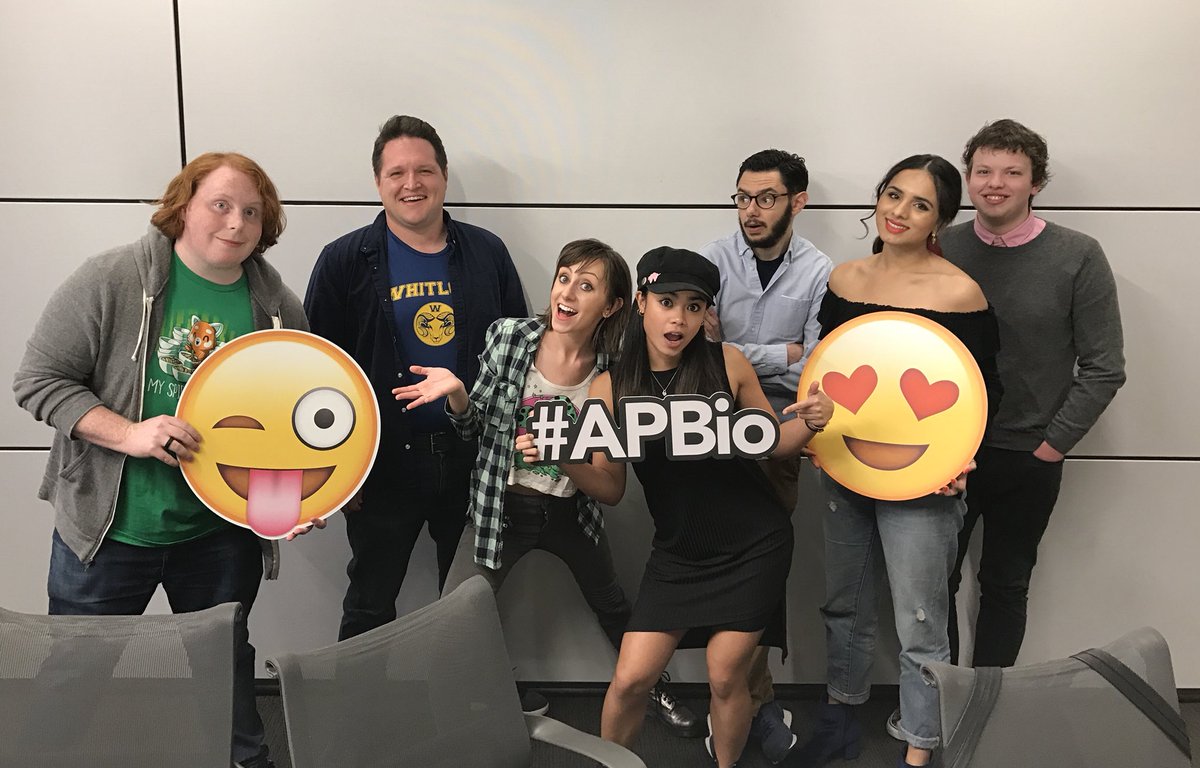 Allisyn Snyder On Twitter Live Tweeting With The Apbio Cast Starts In Ten Minutes