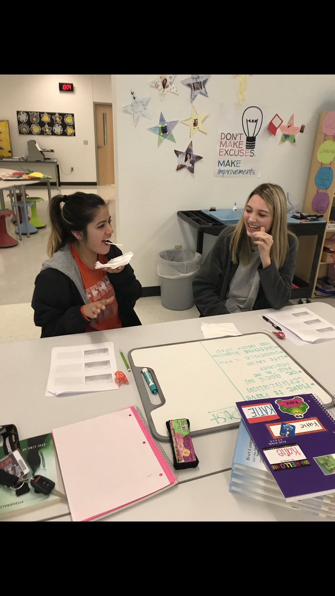 tracyjohnston18's tweet photo. Students in the Teaching/Education Pathway at the CTC identifying methods to support learners of varying ability as well as having a little fun with simulations! #knowyouroptions #SPEDHomeTeam https://t.co/fmyRrHzUfC