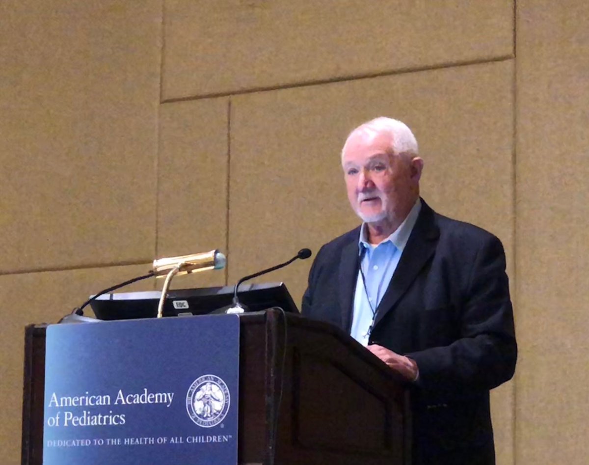 Lilylouuuuu's tweet photo. A very special tradition of the #NeoPrep18 course is the audience response session with Dr. Avroy Fanaroff! https://t.co/RTyCWqt6t1