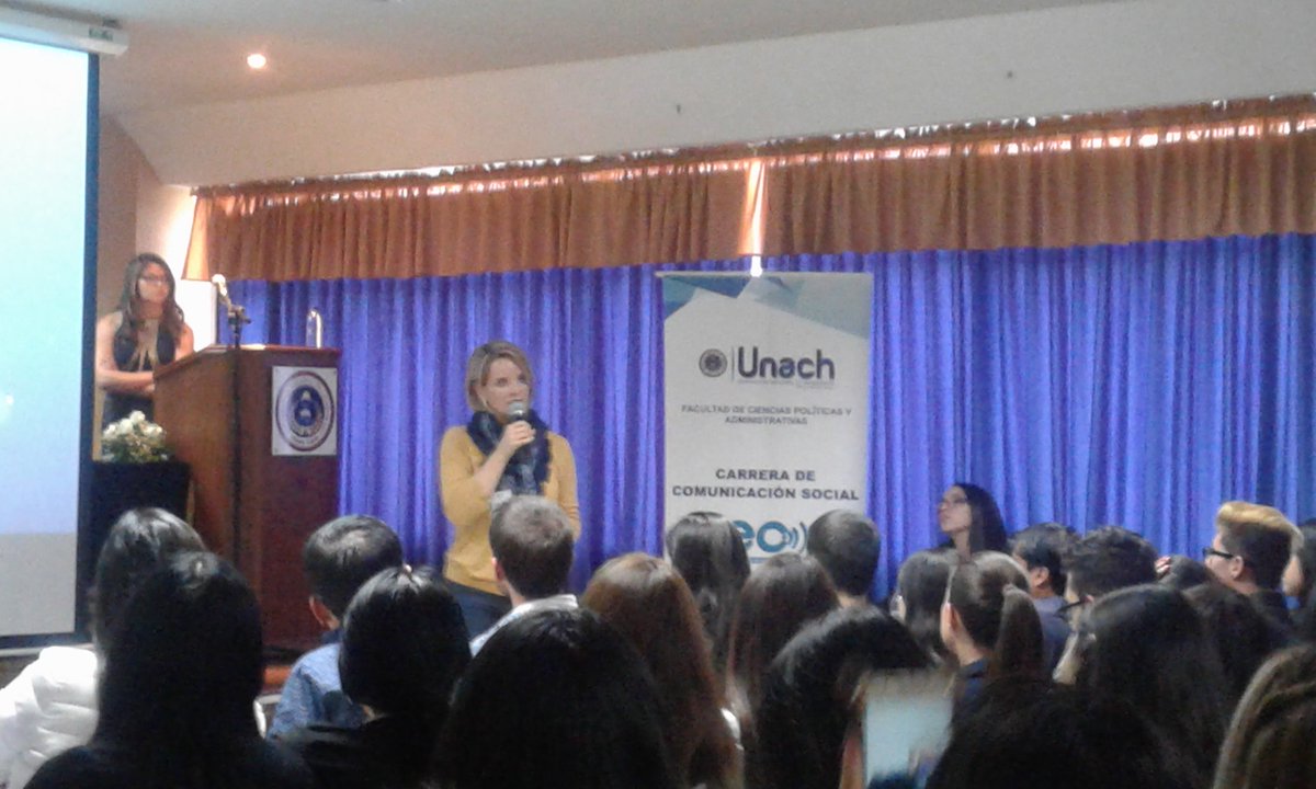 MiliCR2's tweet photo. Janeth Hinostroza en la Univerdad Nacional de Chimborazo con la temática Periodismo de investigación en la tv... #SemEugEsp @Unach_ec @e_unach https://t.co/rthBpmPdER