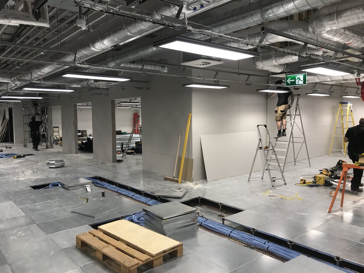 Enviro4Business's tweet photo. Our guys continue to out do themselves! Doing a fab job onsite @HereEast Really coming together, watch this space for more updates. #InteriorDesign #CommercialFitOut #London #OlympicPark #OfficeFitOut https://t.co/h7xMJmB6UM
