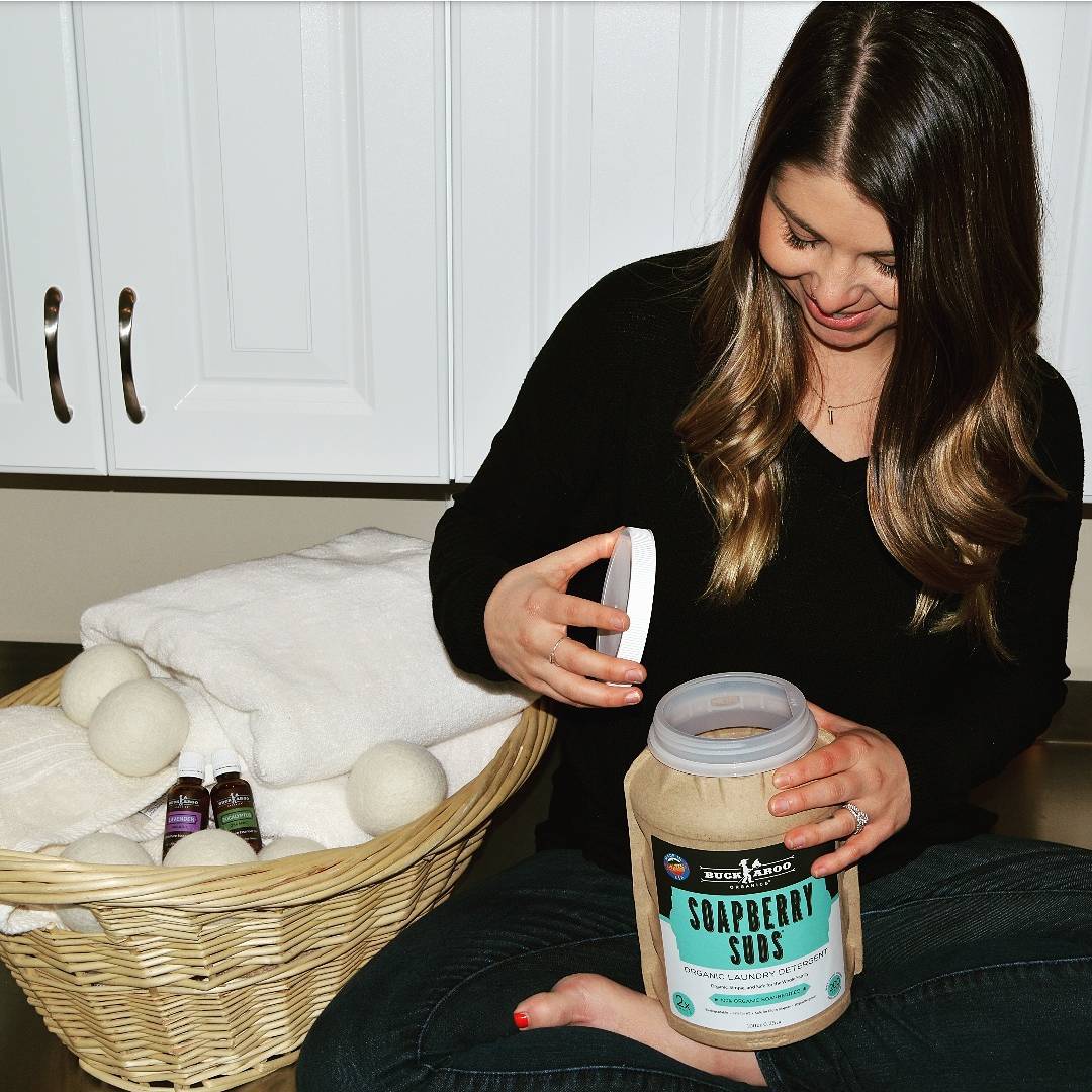 BuckarooOrganic's tweet photo. #ICYMI In our new blog series, join Annie as she starts her new #greenliving adventure! Check out how she took her 1st step -> https://t.co/yBCONe7US9 #AnnieGoesGreen #GoGreen https://t.co/iypMZO2oOg