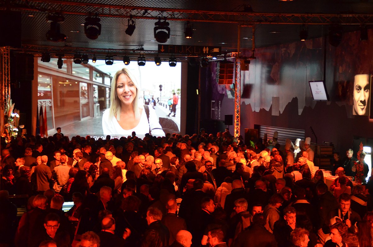 Cérémonie des #Vœux2018 de la Présidente Carole Delga à ceux qui sont et font l'#Occitanie.
Plusieurs milliers de personnes à #Montpellier.
#NousSommeslOccitanie
