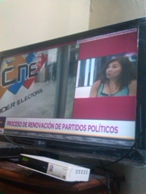 IsmaelMorillo4's tweet photo. .@VTVcanal8 #EleccionesSiSancionesNo  pregunto si venezolanos que se encuentran prófugos o procesado o investigado podrán postularse https://t.co/7V6i1081X2