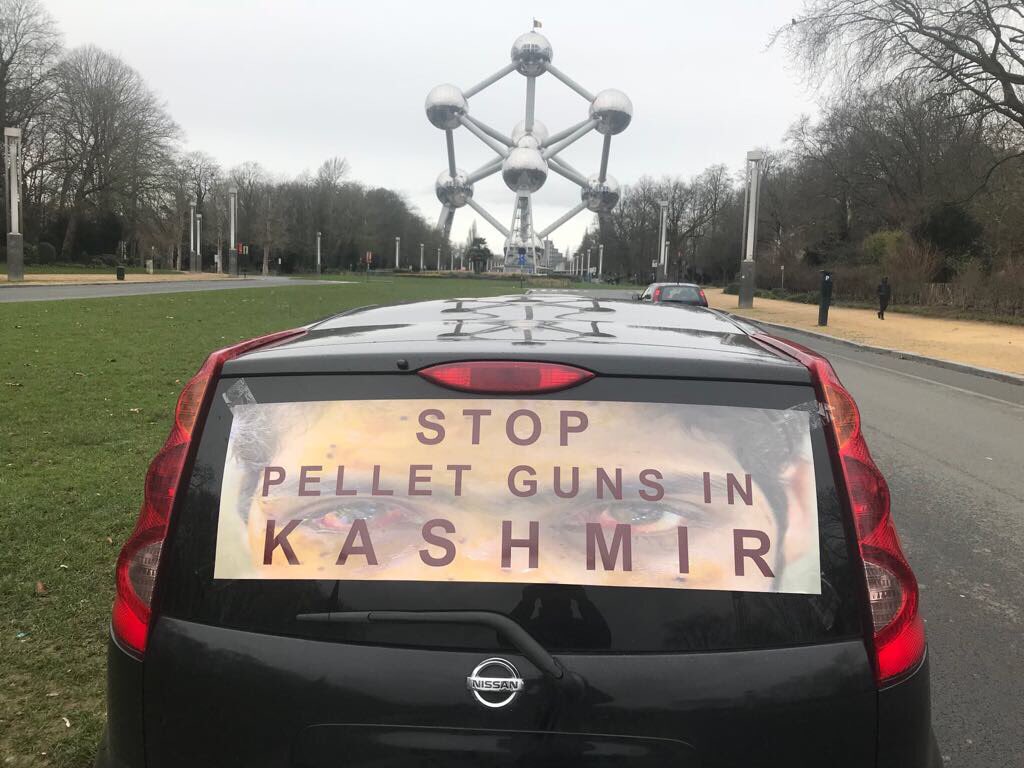 Kashmir Campaign in London.@pu_lhr_official @BadmintonArmy @PMOIndia @Tej11547726 @PULahore @talking_punjab @SikhSangat @Kashifabbaseary #Kashmir #IndiaWithPadmaavat @Echinanews #China #Banglore #Nagaland @Shahid_Qazi1 #Quetta #Lahore #USA #dilhi