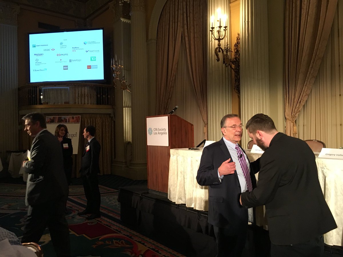 JaredChase11's tweet photo. Great evening with our RIAs and the @CFA_LA at the historic Biltmore hotel. The #2018ForecastDinner with Greg Valliere and panel offered great insight! https://t.co/nn8RyOdrLY