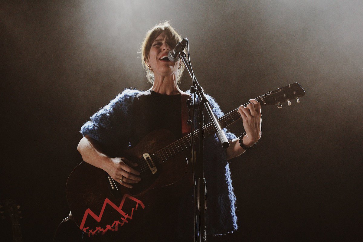 TA2ink's tweet image. We had the pleasure of reviewing the @newconstell touring show back in December! Check out our #concertreview by our very own @aria_cantaria here: ta2music.com/new-constellat… #tbt #NewConstellations#TheOperaHouse