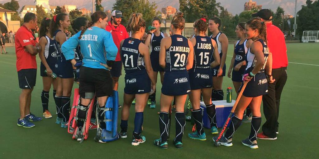 Hockey Chile Damas (@hockeychiledam) on Twitter photo Hoy volvemos a la cancha, a las 19hrs jugamos el 3er partido de la serie contra Canadá en el <a href="/ClubManquehue/">Club Manquehue</a>
Están todos invitados (entrada liberada)!! <a href="/TeamChile/">Team Chile</a> <a href="/MindepChile/">Ministerio del Deporte</a> <a href="/FEHOCH/">Federación de Hockey</a> @estadiovirtual Hoy volvemos a la cancha, a las 19hrs jugamos el 3er partido de la serie contra Canadá en el <a href="/ClubManquehue/">Club Manquehue</a>
Están todos invitados (entrada liberada)!! <a href="/TeamChile/">Team Chile</a> <a href="/MindepChile/">Ministerio del Deporte</a> <a href="/FEHOCH/">Federación de Hockey</a> @estadiovirtual