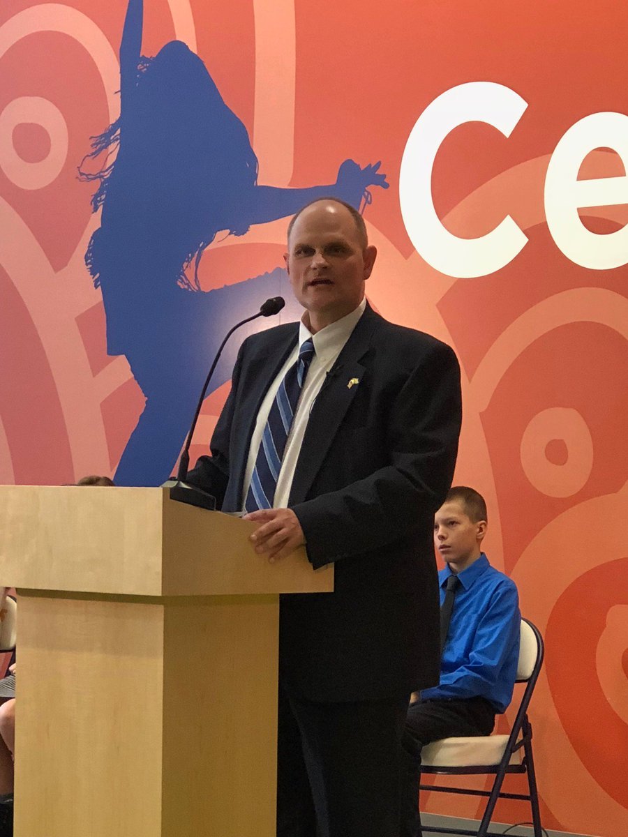 oc_connective's tweet photo. Wonderful news today as @BpDavidRicken announces new strategic & mission plan for #Catholic schools in the @GreenBayDiocese. Congratulations to @Tblahnik_Edu on his new position as superintendent. Learn more at https://t.co/Z6hj5bcSbd and https://t.co/iKb0J9Zne1
#CatholicValue https://t.co/YwBdGBswjW