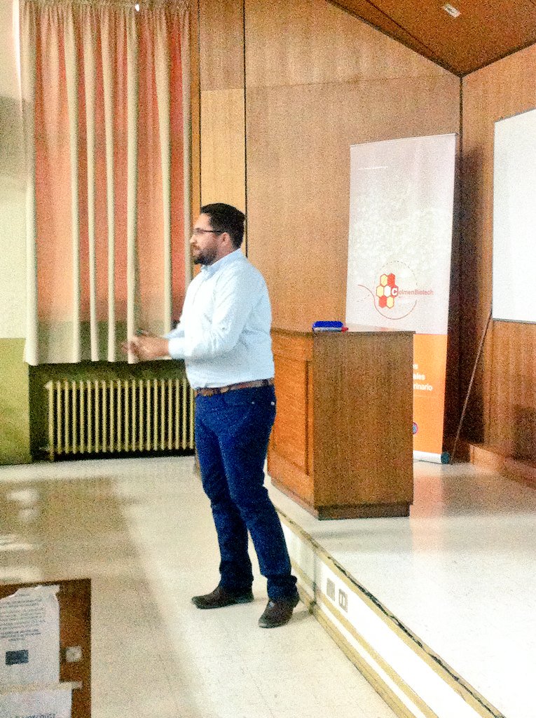 INNBIO_UDEC's tweet photo. Charla 7 del simposio de probióticos en la #udec. Expone Felipe Alarcón de la empresa #Functionallife #ccp https://t.co/1prHdmyeY2