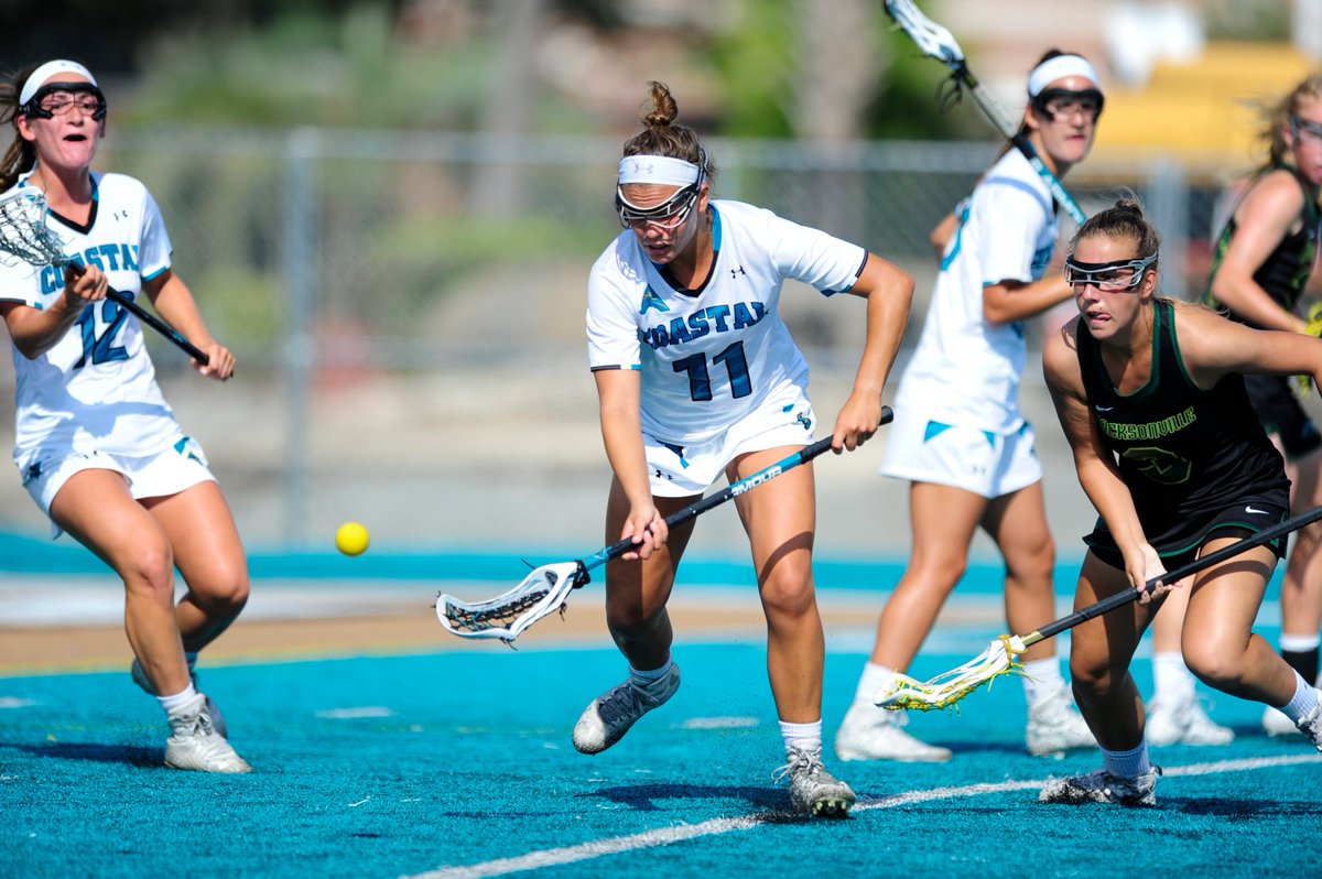 ASUN_Lacrosse's tweet photo. S/o to @cegenovese96 for being selection to the 2018 #ASUNWLax Preseason All-Conference Team! She was tied for 2nd on the team with 44 goals and 56 pts and led the team in scoring 5 times throughout the 2017 season and scored in every match but one.

#ASUNWLax #BloodSweatAndTeal https://t.co/aIMuOheIUj