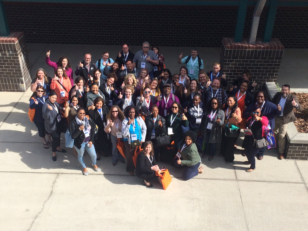 RobBixler_OCPS's tweet photo. @fetc participants visiting @HCMS_OCPS.  OCPS is proud to share information about our LaunchED 1:1 program and the great work of our teachers.  OCPS is leading the digital transformation of classrooms.  @DeputySuptJara @CAOVazquezOCPS @SWLC_OCPS https://t.co/wdxmpROPWj