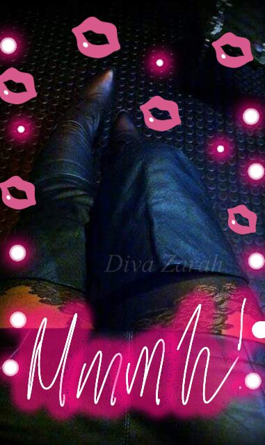 DIVAZARAH's tweet photo. Lecke sie jetzt!  
 RETWEET = Ja, Herrin! ❤️❤️❤️🔥
Mein neuer Clip: https://t.co/PeLZoenZXJ
#loser #slave #fetisch #lederfetisch #domina #mistressstore #femdom #humilation #leatherslave  #mistress #dominant #dominatrix #bondagegirl #plug #dildo #nylons #strapon #rohrstock https://t.co/Z2BODnbgBX