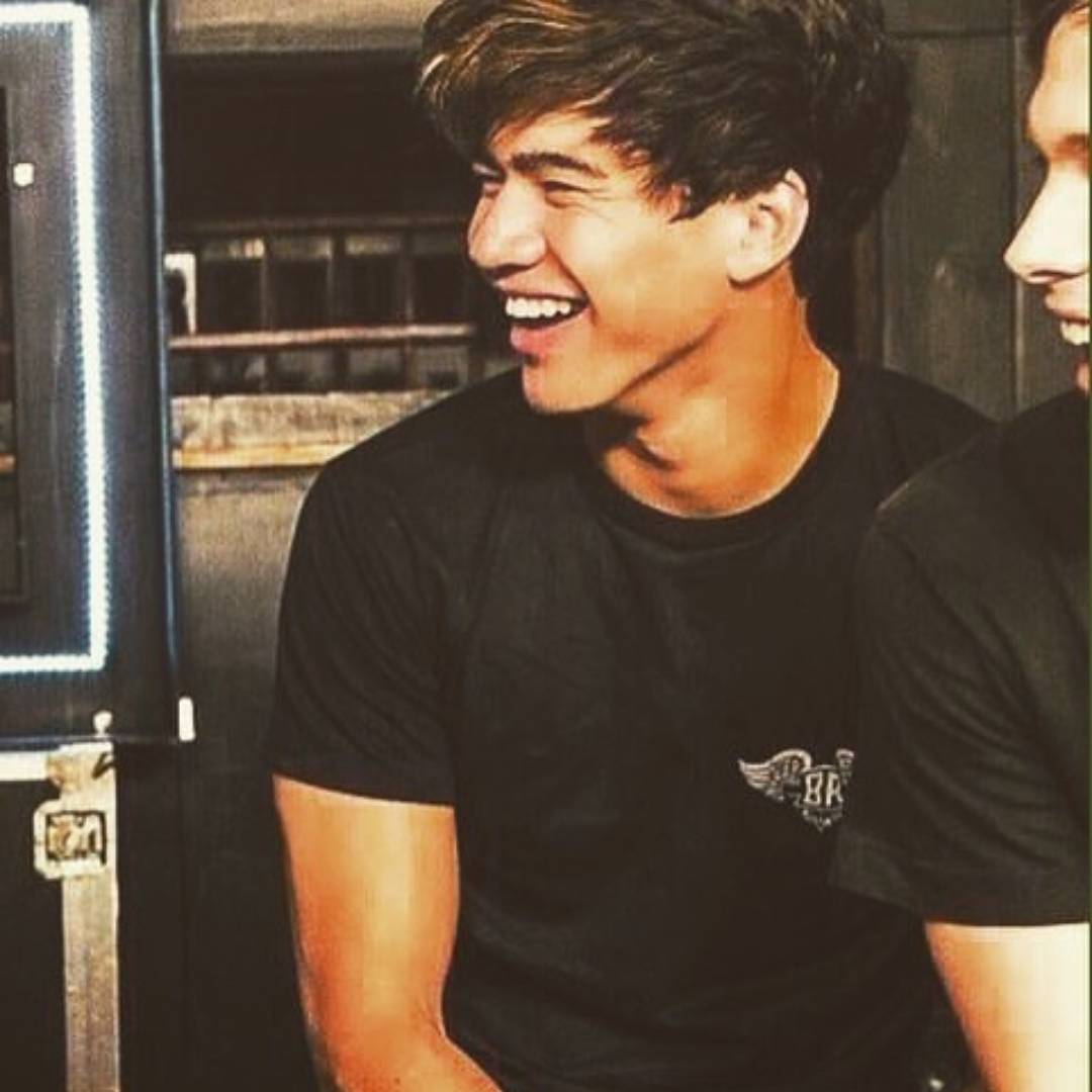 Hood9696's tweet photo. Happy Birthday Bby! ❤️ I wish you all the best! I want you to spend this day the best and wait for the next album! 💘 #HappyBirthdayCalum #calumhood #5secondsofsummer https://t.co/tC5zNgPIDe