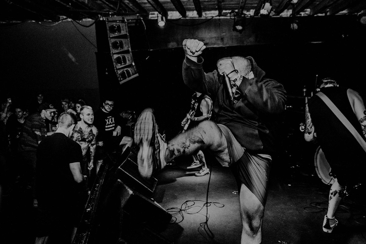 Hear Milwaukee hardcore band @StoneHardcore’s new burner “Skeletons,” featuring ex-members of Expire revolvermag.com/music/hear-mil…