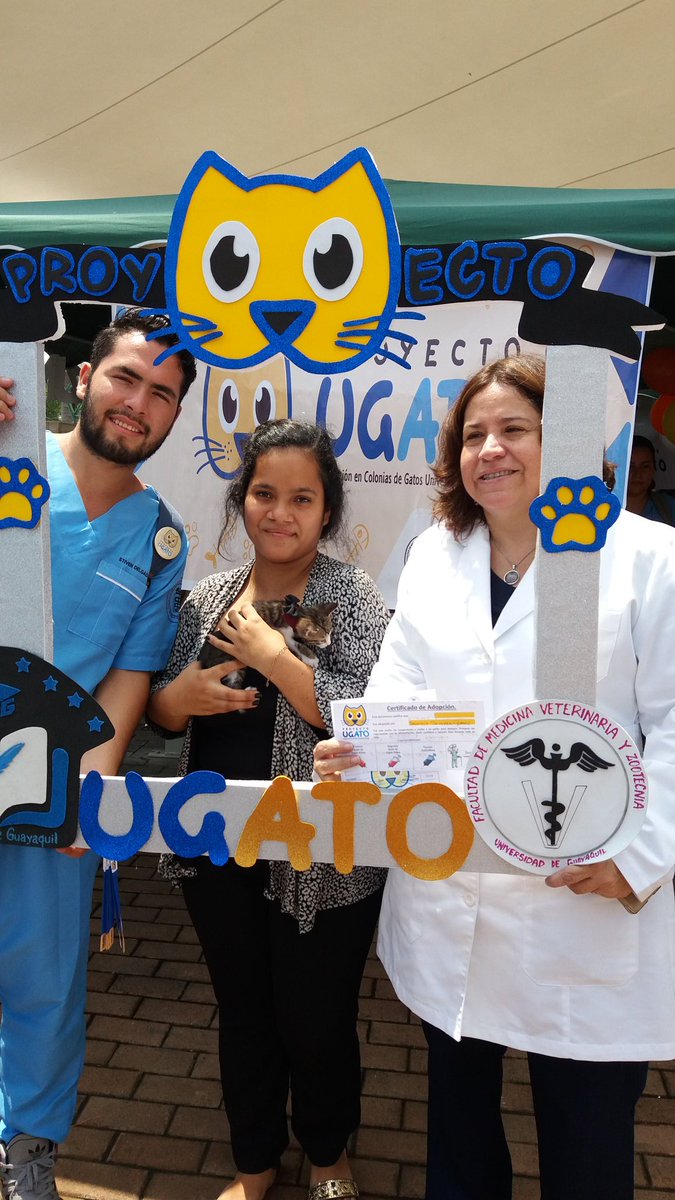 gatitosUG's tweet photo. Nuestra querida Dra. Georgia, parte de nuestro proyecto dando en adopción a uno de nuestros felinos, con cupones para uso de vacunación y esterilización. https://t.co/r3qDm2OnCA