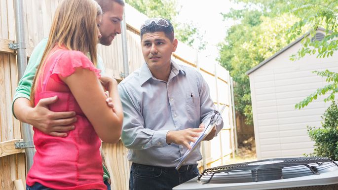 HowdyInspection's tweet photo. 7 Questions to Ask a Home Inspector Before #charlottehomeinspector #charlottehomeinspection https://t.co/aJ2nPkA438 https://t.co/WarPtC8a7G