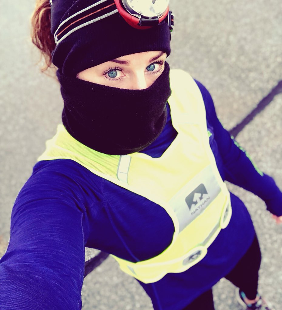 I run because punching people is frowned upon 🤷🏻‍♀️😂#runningismytherapy #morning #runtheday