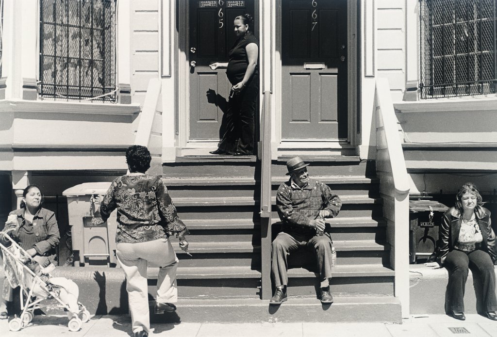 SFMOMA's tweet image. We are deeply saddened to hear about the passing of local photographer #TedPushinsky. Those who are familiar with Ted’s work know that few have been able to capture the essence of San Francisco like he did.

[Ted Pushinsky, Harrison Street Stoop, San Francisco, 2005]